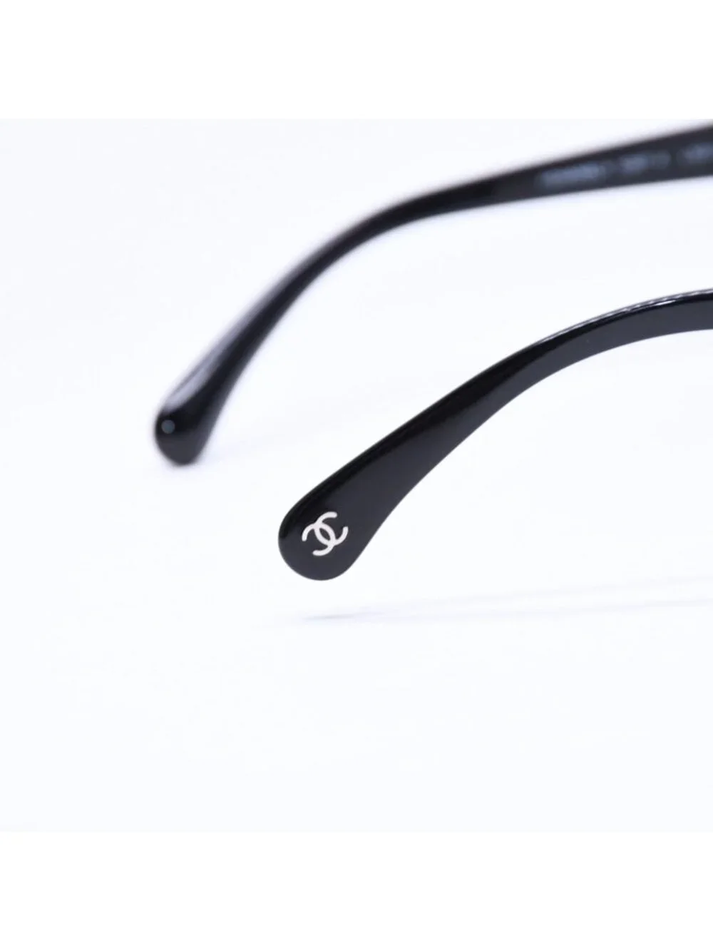 Chanel Sunglasses Eyewear CC Logo Black Hexagon Frame